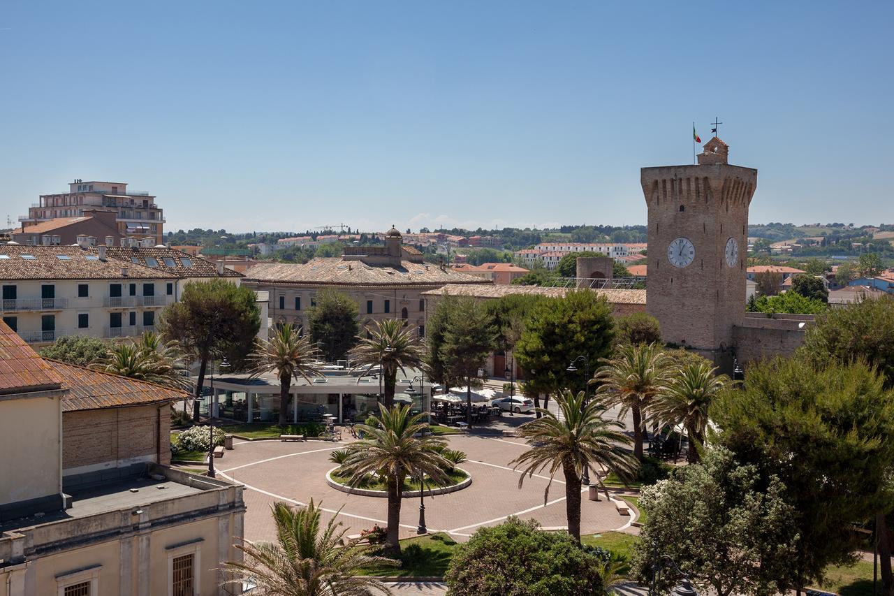 Hotel Bianchi Nicola Порто-Реканати Экстерьер фото