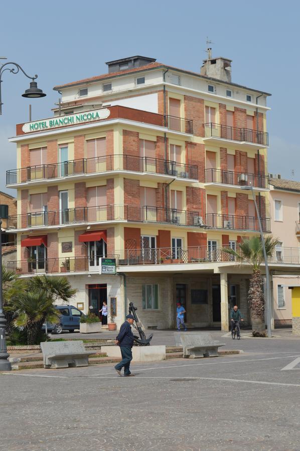 Hotel Bianchi Nicola Порто-Реканати Экстерьер фото
